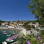 別荘 House Licul, 3-bedroom House With Pool And Garden Near Labin, Istrien *