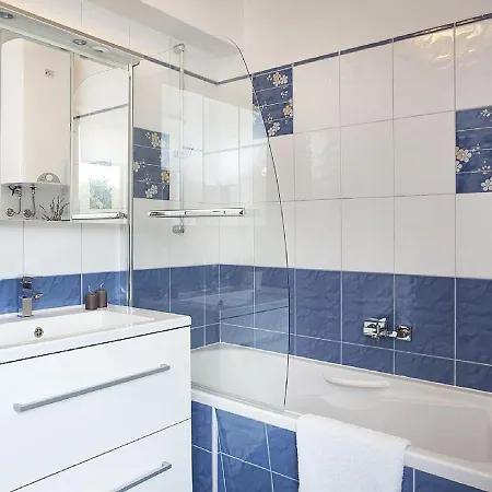 House Licul, 3-bedroom House With Pool And Garden Near Labin, Istrien Dom wakacyjny *