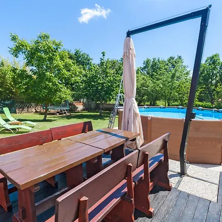 House Licul, 3-bedroom House With Pool And Garden Near Labin, Istrien Dom wakacyjny Labin (Istria)